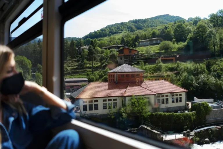 Luxury New Homes: Real Estate Options for Mountain Living 7 Luxury New Homes Real Estate Options for Mountain Living