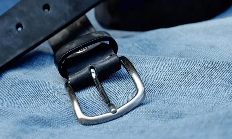 The Craft Behind Durable and Stylish Leather Belts