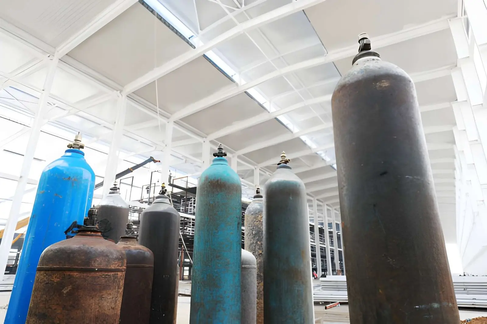 Why Metal Fabricators Are Replacing Nitrogen Cylinders with On-Site Generation